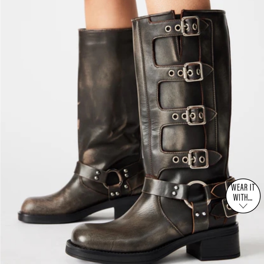 Brand new Steve Madden boots